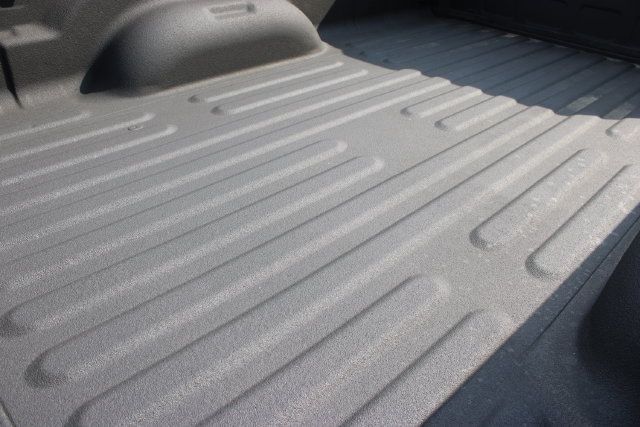 Used 2025 RAM 2500 Laramie AWD/4WD image 43