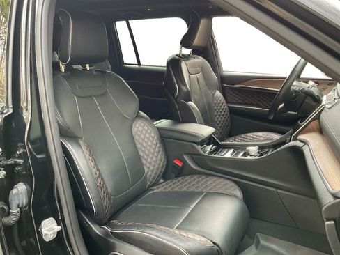 Used 2023 Jeep Grand Cherokee Summit image 28