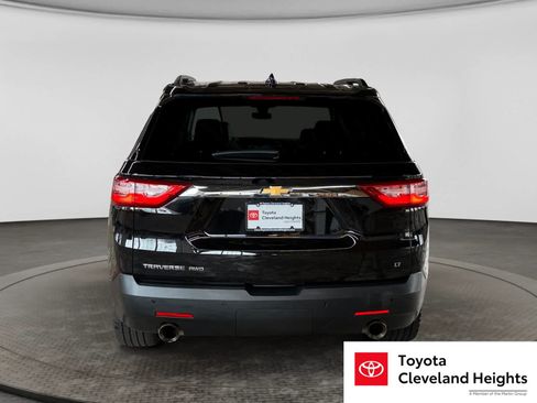 Used 2019 Chevrolet Traverse LT w/ LT Premium Package AWD/4WD image 6