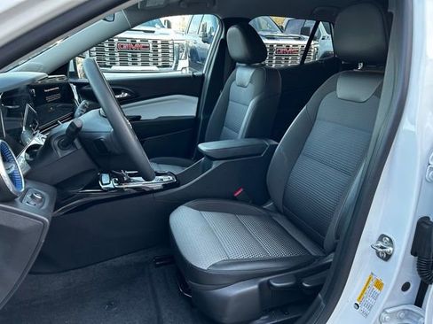 Used 2024 Chevrolet Trax LT image 15