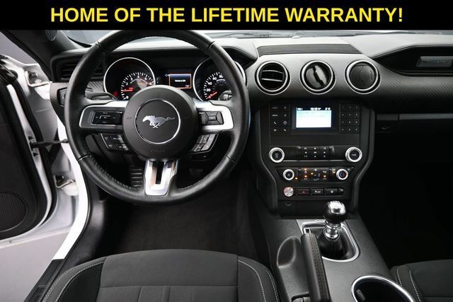 Used 2023 Ford Mustang Coupe RWD image 15