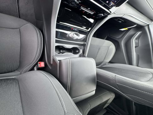 New 2026 Jeep Grand Cherokee Laredo RWD image 24