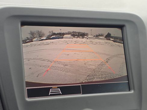 Certified 2023 Chevrolet Equinox LT image 33