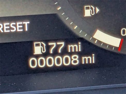 New 2025 Mitsubishi Outlander SE image 33