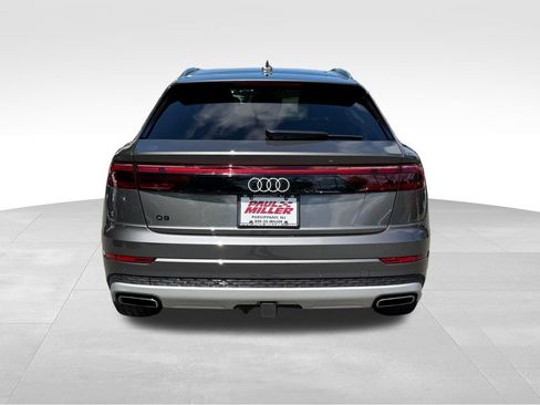 Used 2025 Audi Q8 Premium w/ Convenience Package AWD/4WD image 7