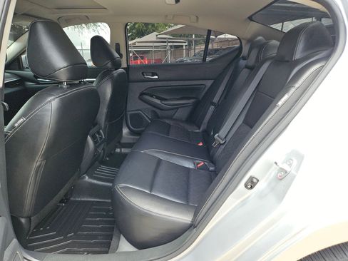 Certified 2025 Nissan Altima 2.5 SL FWD image 14