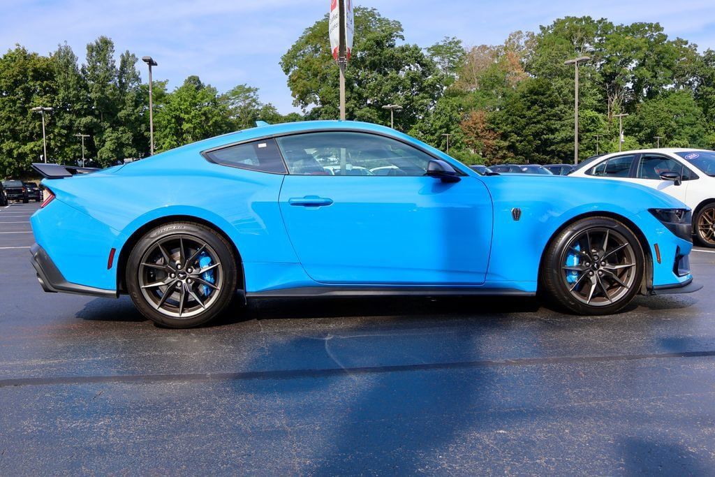 Used 2024 Ford Mustang Dark Horse RWD image 9