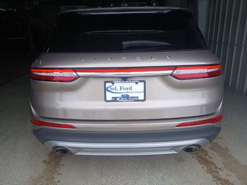 Used 2021 Lincoln Corsair Reserve image 24