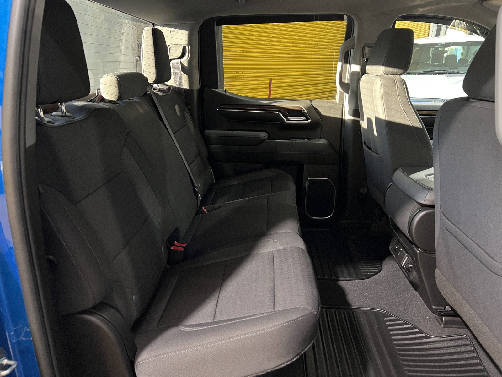 Used 2022 Chevrolet Silverado 1500 LT RWD image 18