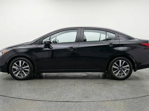Used 2025 Nissan Versa SV FWD image 5