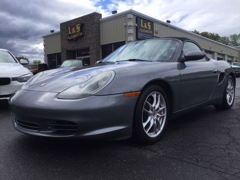 Used 2004 Porsche Boxster S RWD image 2