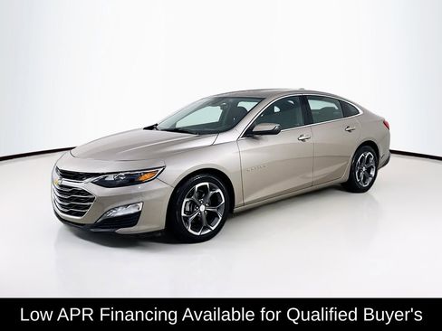 Used 2024 Chevrolet Malibu LT FWD image 3