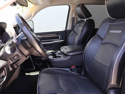 Used 2024 RAM 2500 Laramie AWD/4WD image 9