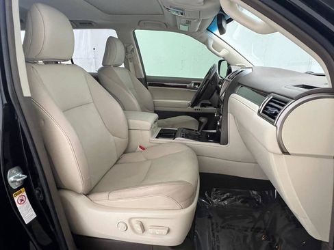 Used 2019 Lexus GX 460 Premium w/ Premium Package AWD/4WD image 13
