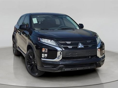 Used 2025 Mitsubishi Outlander Sport LE image 8