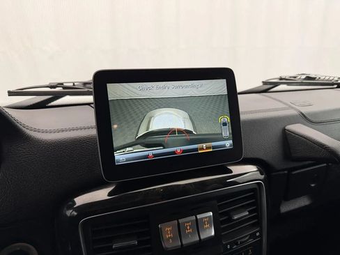 Used 2017 Mercedes-Benz G 550 image 17