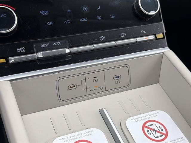 New 2026 Hyundai Santa Fe SE FWD image 13
