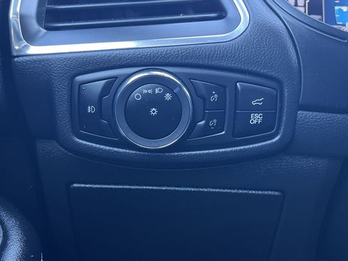 Certified 2023 Ford Edge ST image 16