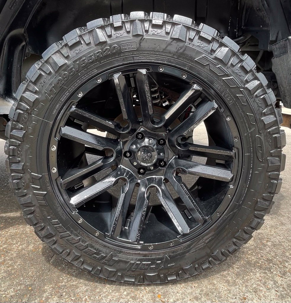 Used 2010 Jeep Wrangler Unlimited Rubicon AWD/4WD image 11
