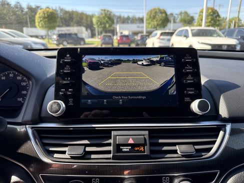 Certified 2022 Honda Accord Sport image 25