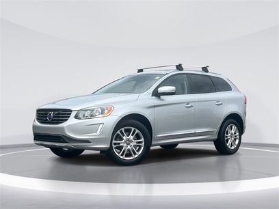 Used 2016 Volvo XC60 T5 Premier w/ Proximity Package