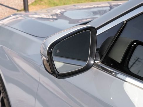 Used 2019 BMW 530i xDrive image 47