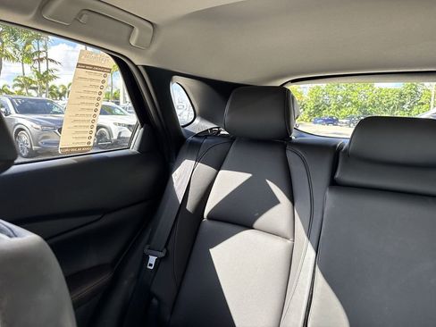 Used 2022 MAZDA CX-30 AWD 2.5 S w/ Premium Package image 18