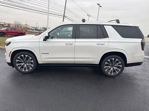Used 2025 Chevrolet Tahoe High Country image 4