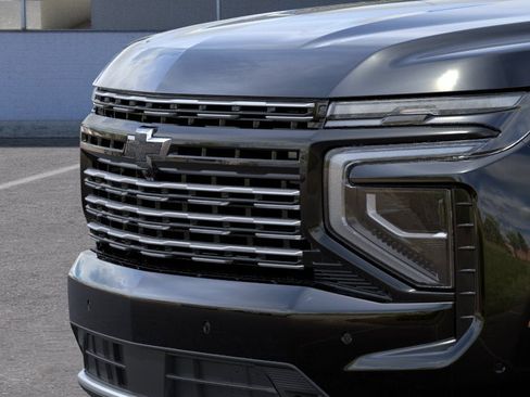 New 2026 Chevrolet Suburban High Country AWD/4WD image 57