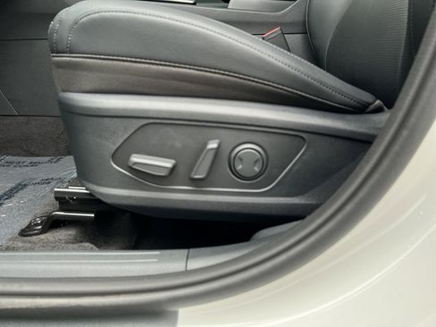 New 2026 Kia Sportage EX w/ EX Panoramic Sunroof Package image 19