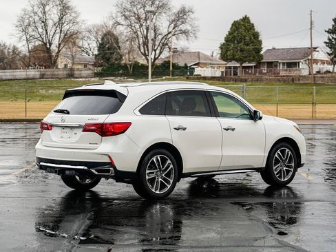 Used 2017 Acura MDX SH-AWD w/ Advance Package image 5