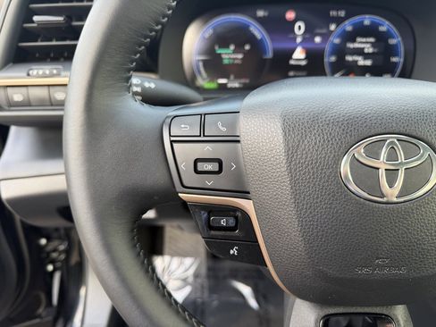 Used 2024 Toyota Crown XLE image 17