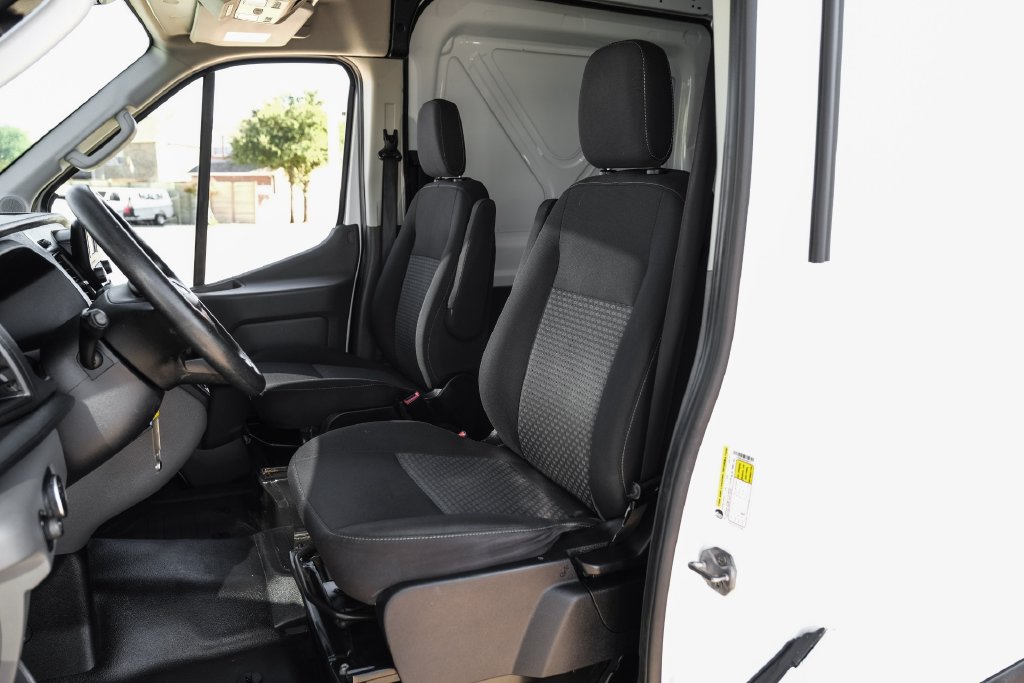 Used 2023 Ford Transit 250 148 High Roof AWD image 34