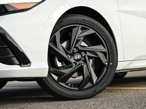 New 2026 Hyundai Elantra SEL Sport Premium w/ Cargo Package FWD image 6