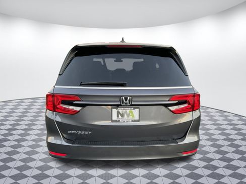 Used 2024 Honda Odyssey EX-L image 4