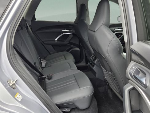 New 2026 Audi Q5 Premium Plus AWD/4WD image 18