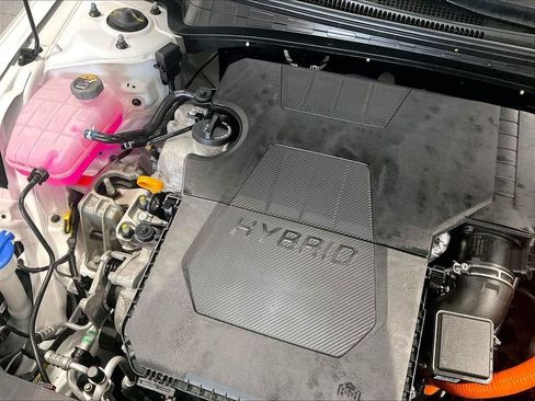 Certified 2025 Hyundai Elantra SEL FWD image 34