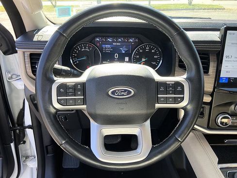 Used 2024 Ford Expedition Max Limited AWD/4WD image 13