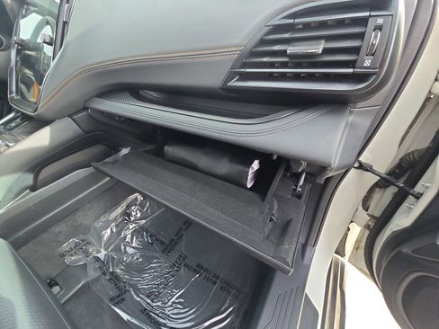 Used 2024 Subaru Outback Wilderness image 17