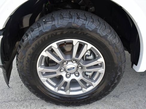 Used 2020 Ford F150 Lariat RWD image 35