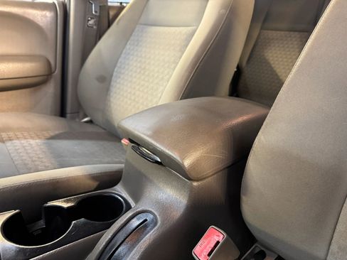 Used 2007 Jeep Liberty Sport AWD/4WD image 19