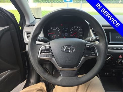 Used 2020 Hyundai Accent SE FWD image 5