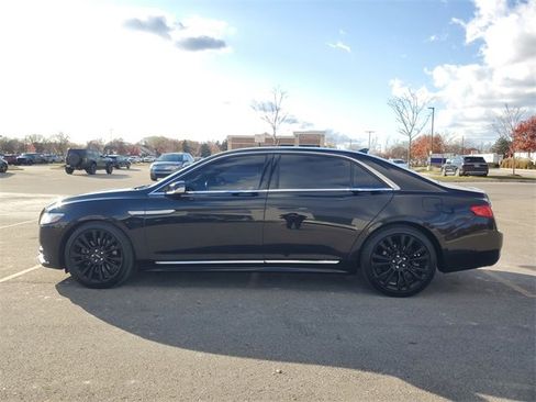 Used 2019 Lincoln Continental Reserve image 4