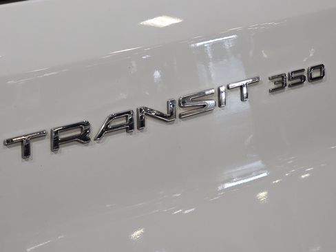Used 2023 Ford Transit 350 XLT image 3