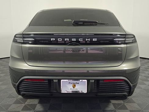 New 2026 Porsche Macan 4S Electric AWD/4WD image 6