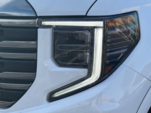 Used 2022 GMC Sierra 1500 AT4 w/ AT4 Premium Package image 55