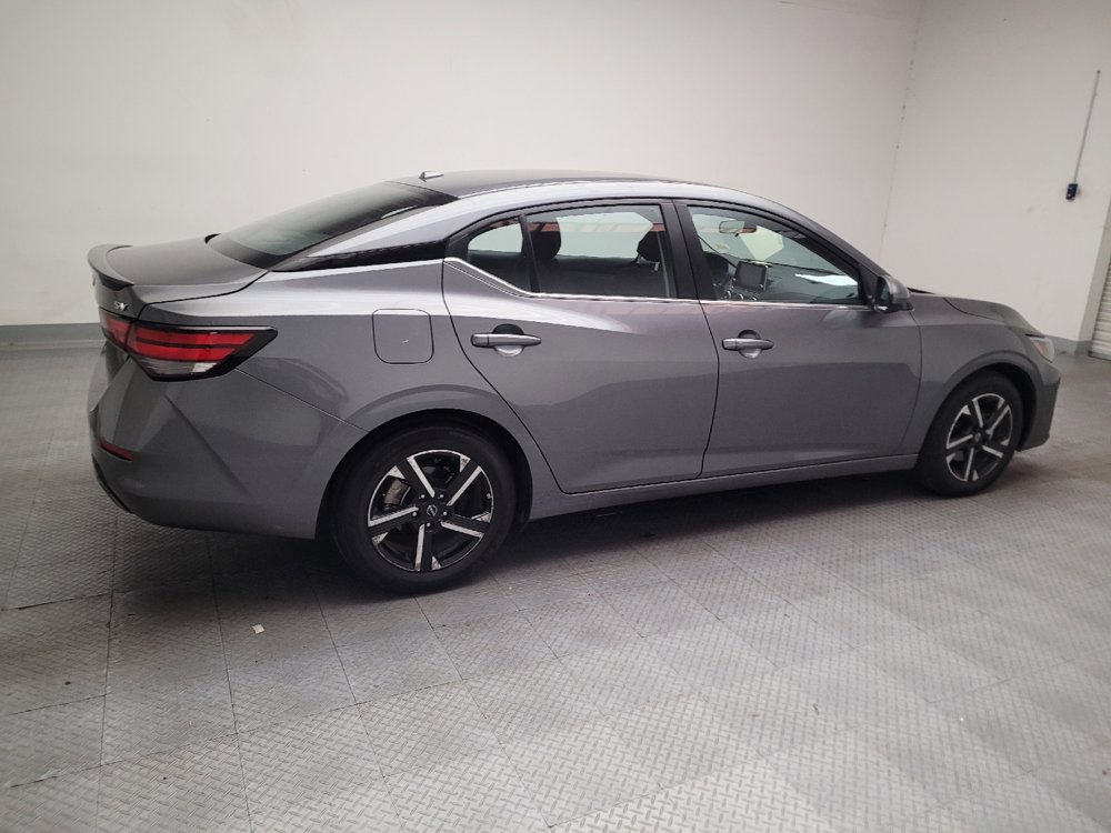 Used 2025 Nissan Sentra SV FWD image 10