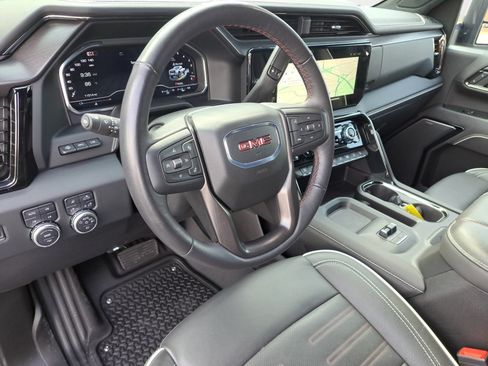 Used 2024 GMC Sierra 2500 AT4X AWD/4WD image 9