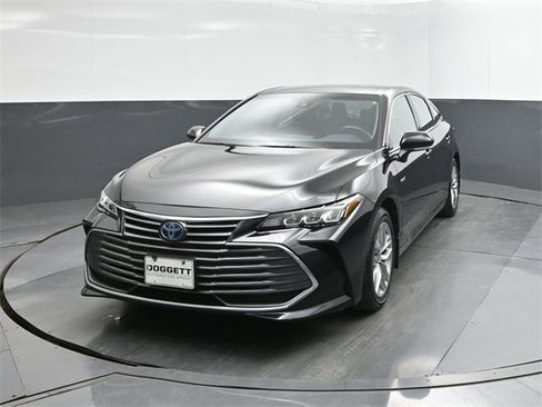 Used 2021 Toyota Avalon XLE w/ Carpet Mat Package (TMS) image 30