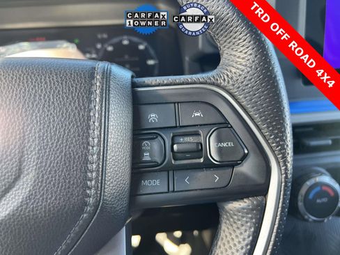 Used 2024 Toyota Tacoma TRD Off-Road image 27